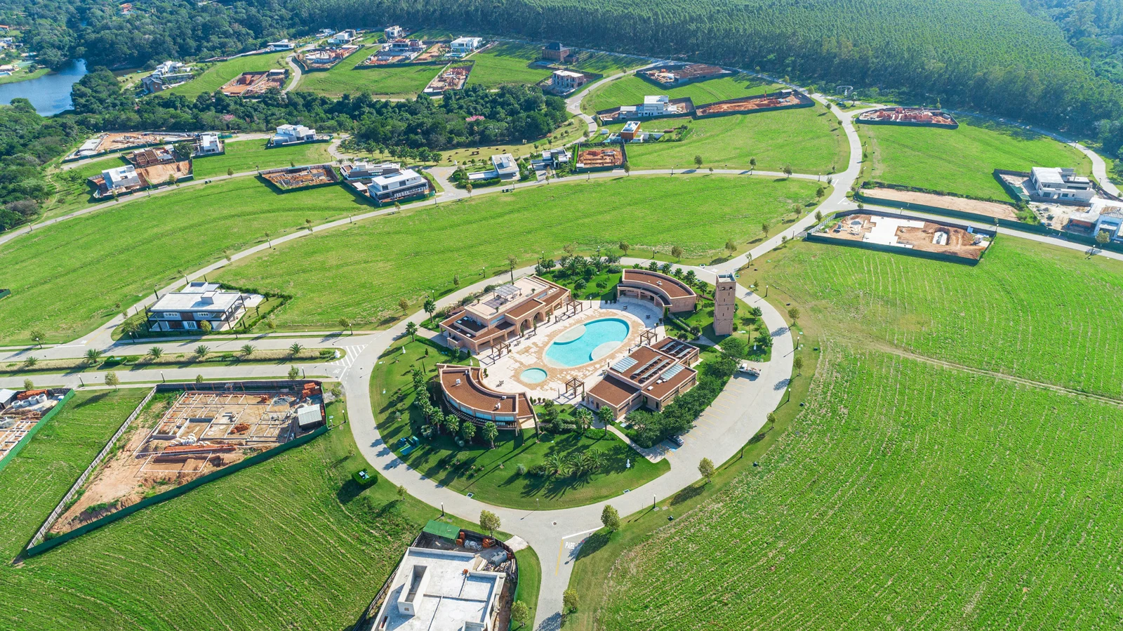 Terreno de Esquina | A passos do Clube | Condomínio Porto São Pedro – Porto Feliz - imagem 5