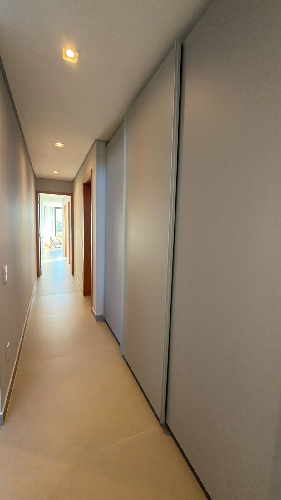 Casa de Alto Padrão com 4 Suítes e Lazer Completo – Sofisticação, Conforto e Exclusividade - imagem 10
