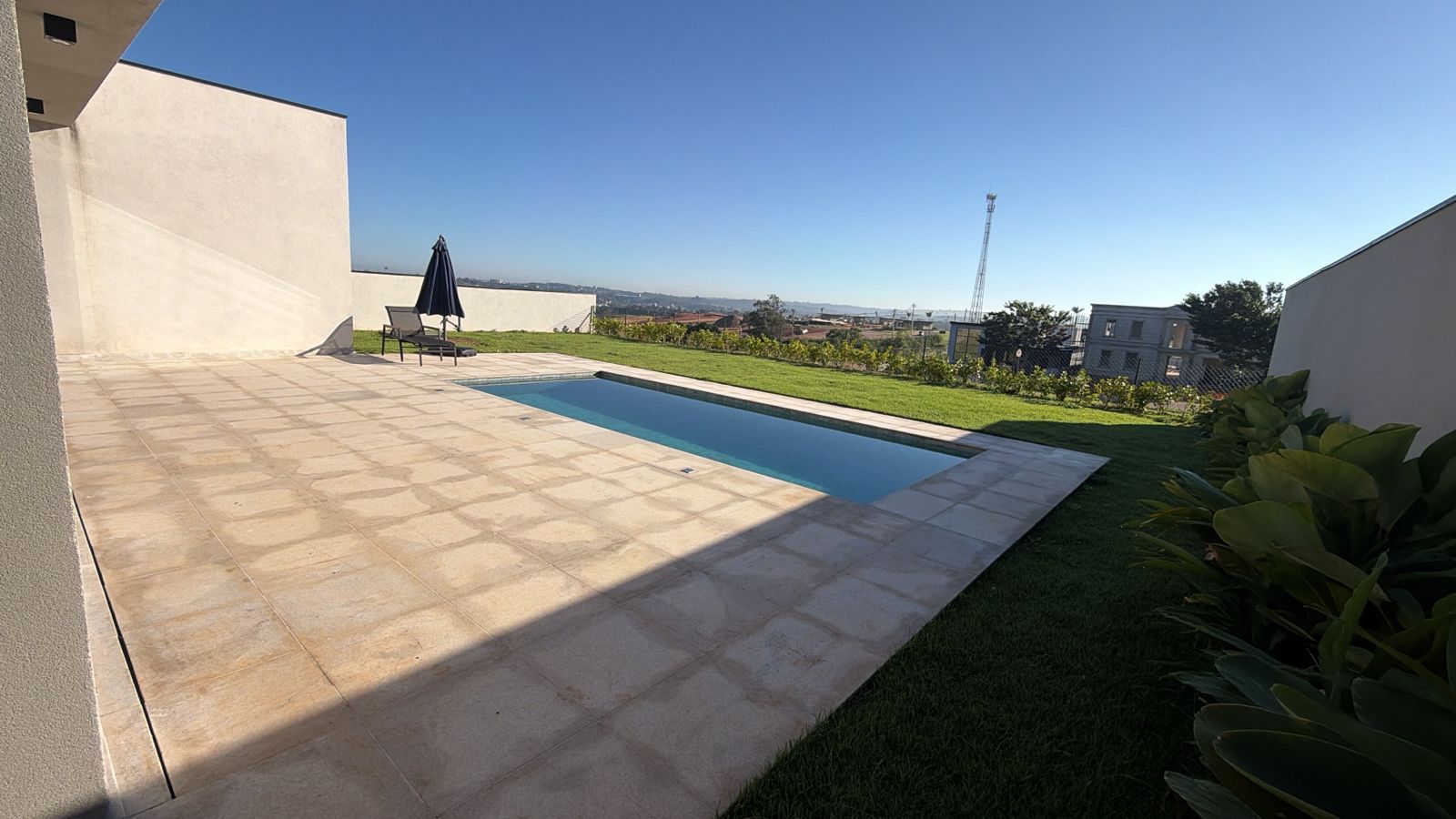 Casa Sofisticada com 4 Suítes e Piscina no Condomínio Campos de Santo Antônio II – Conforto, Estrutura e Alto Padrão - imagem 14