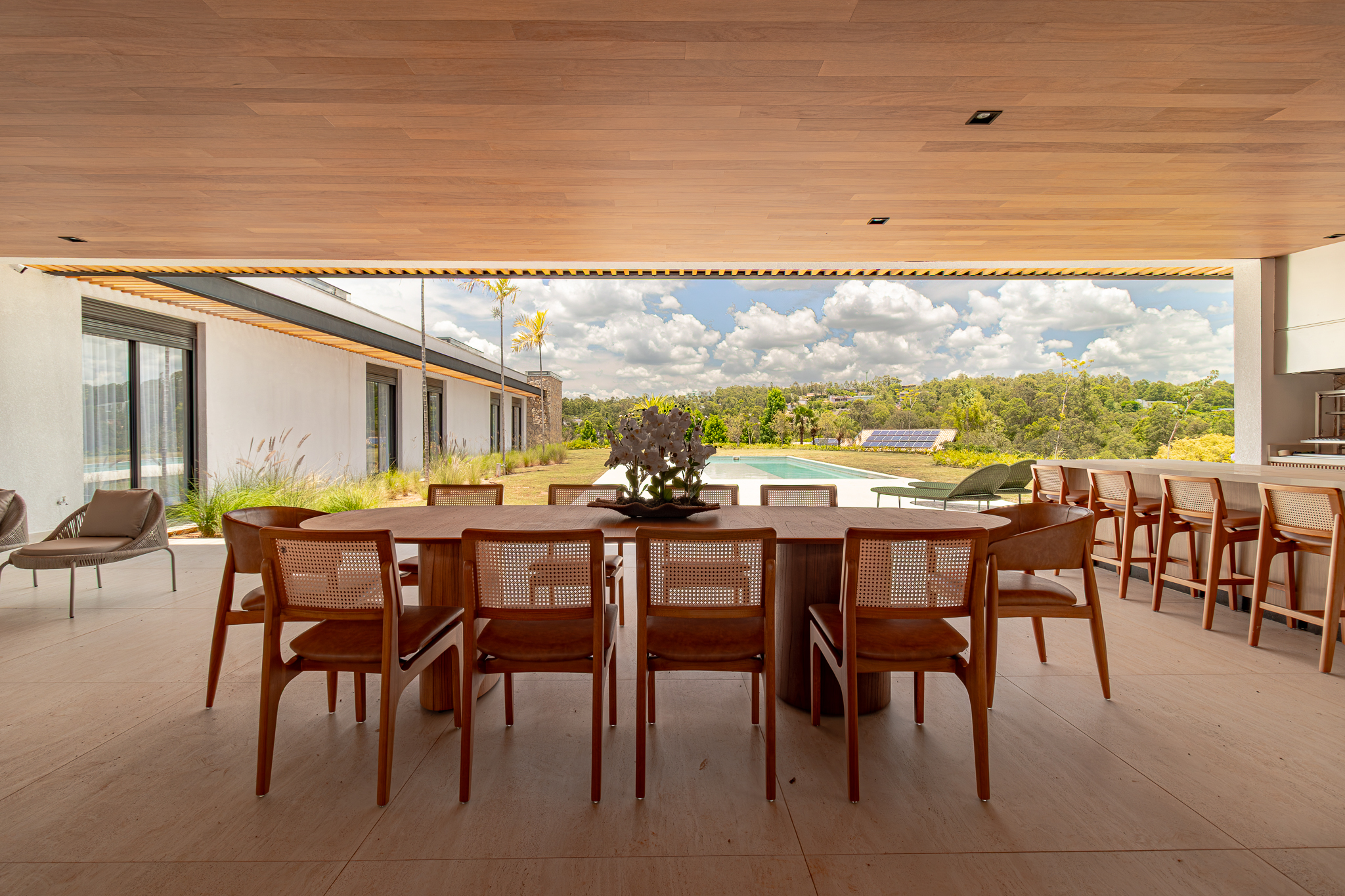 Residência Exclusiva com Projeto Assinado no Terras de São José - Arquitetura, Natureza e Sofisticação em Perfeita Harmonia - imagem 14