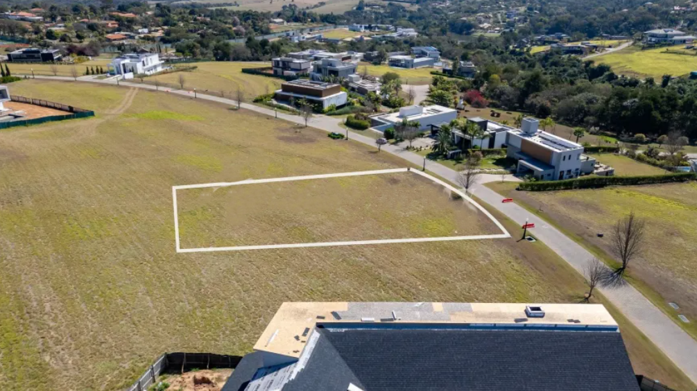 Lote à venda | Condomínio Porto São Pedro - Vista do pôr do sol e a passos do clube - imagem 8