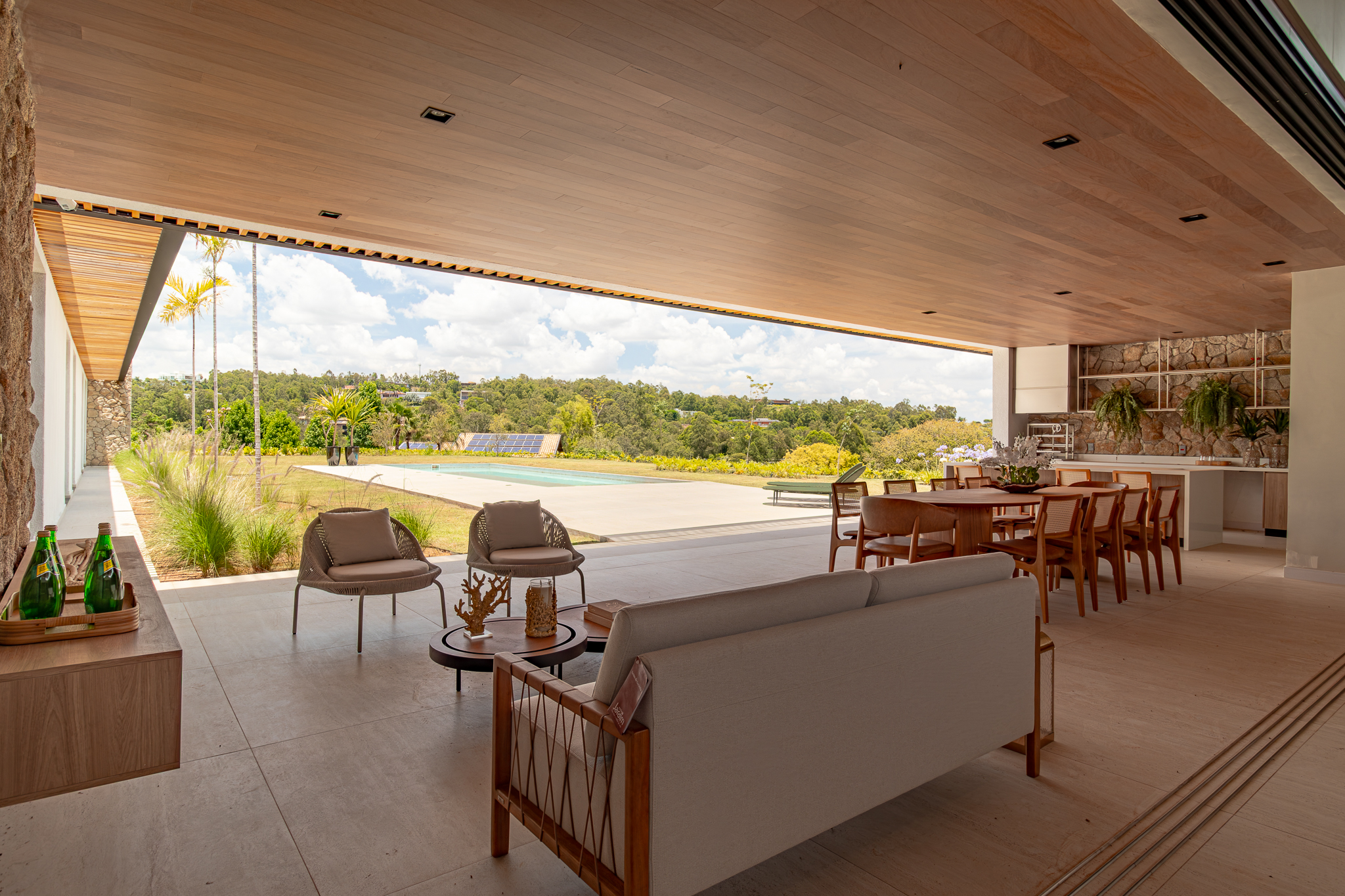 Residência Exclusiva com Projeto Assinado no Terras de São José - Arquitetura, Natureza e Sofisticação em Perfeita Harmonia - imagem 11
