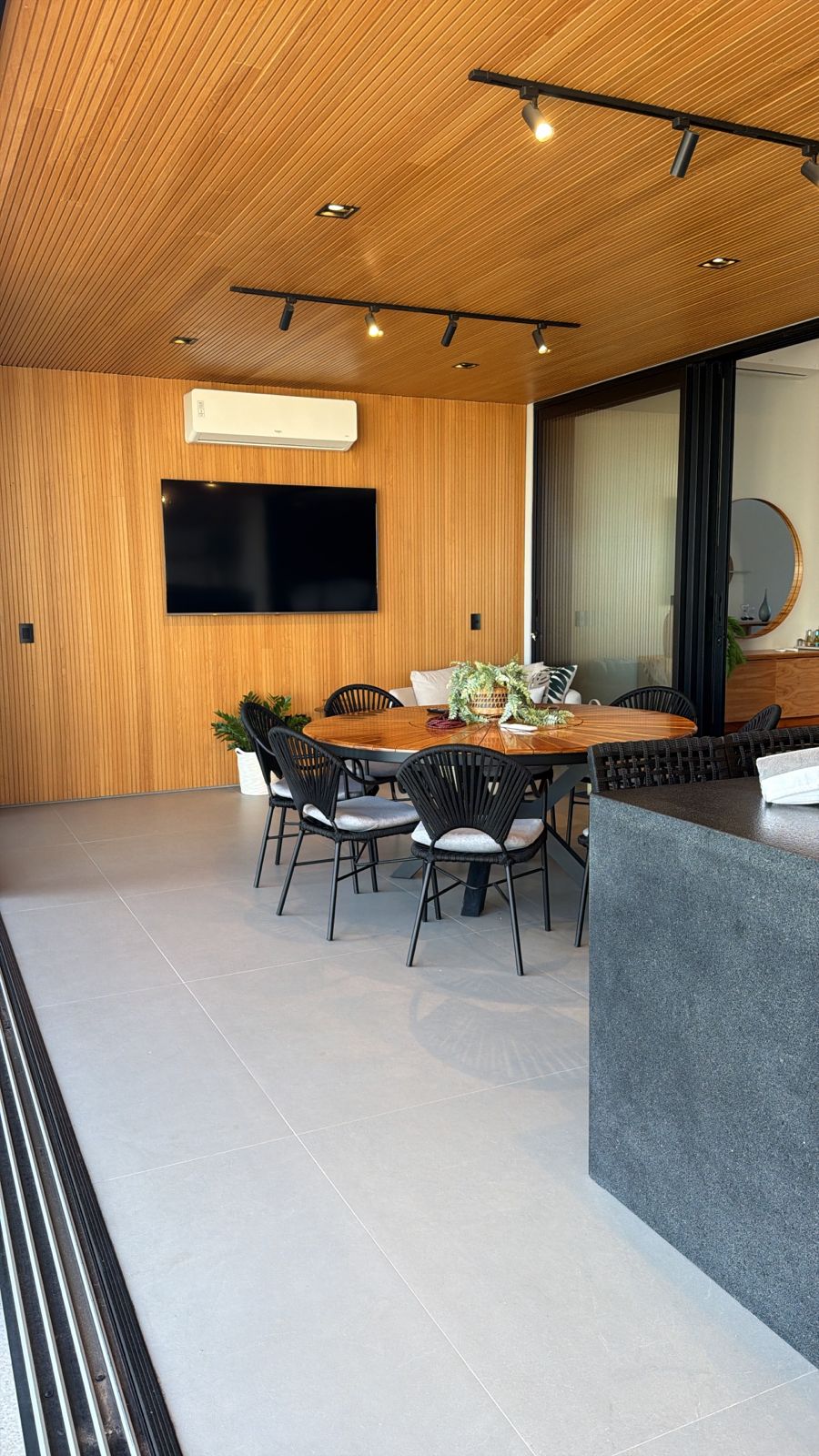 Casa de Alto Padrão com 4 Suítes e Lazer Completo – Sofisticação, Conforto e Exclusividade - imagem 4